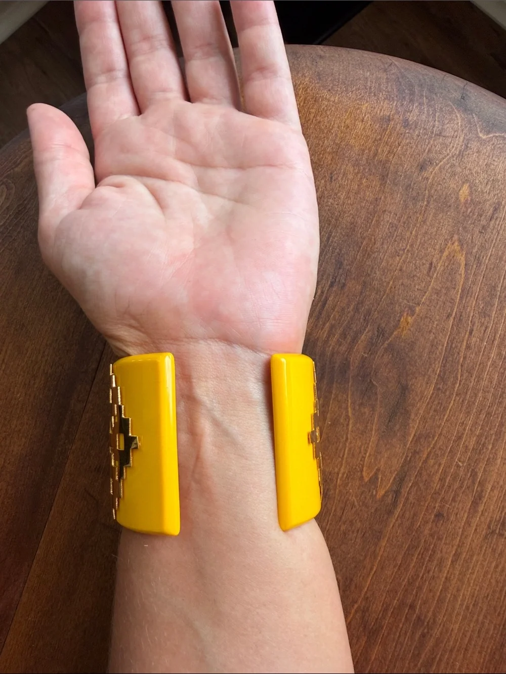 vintage Tory Burch Pierced T Resin Cuff Bracelet